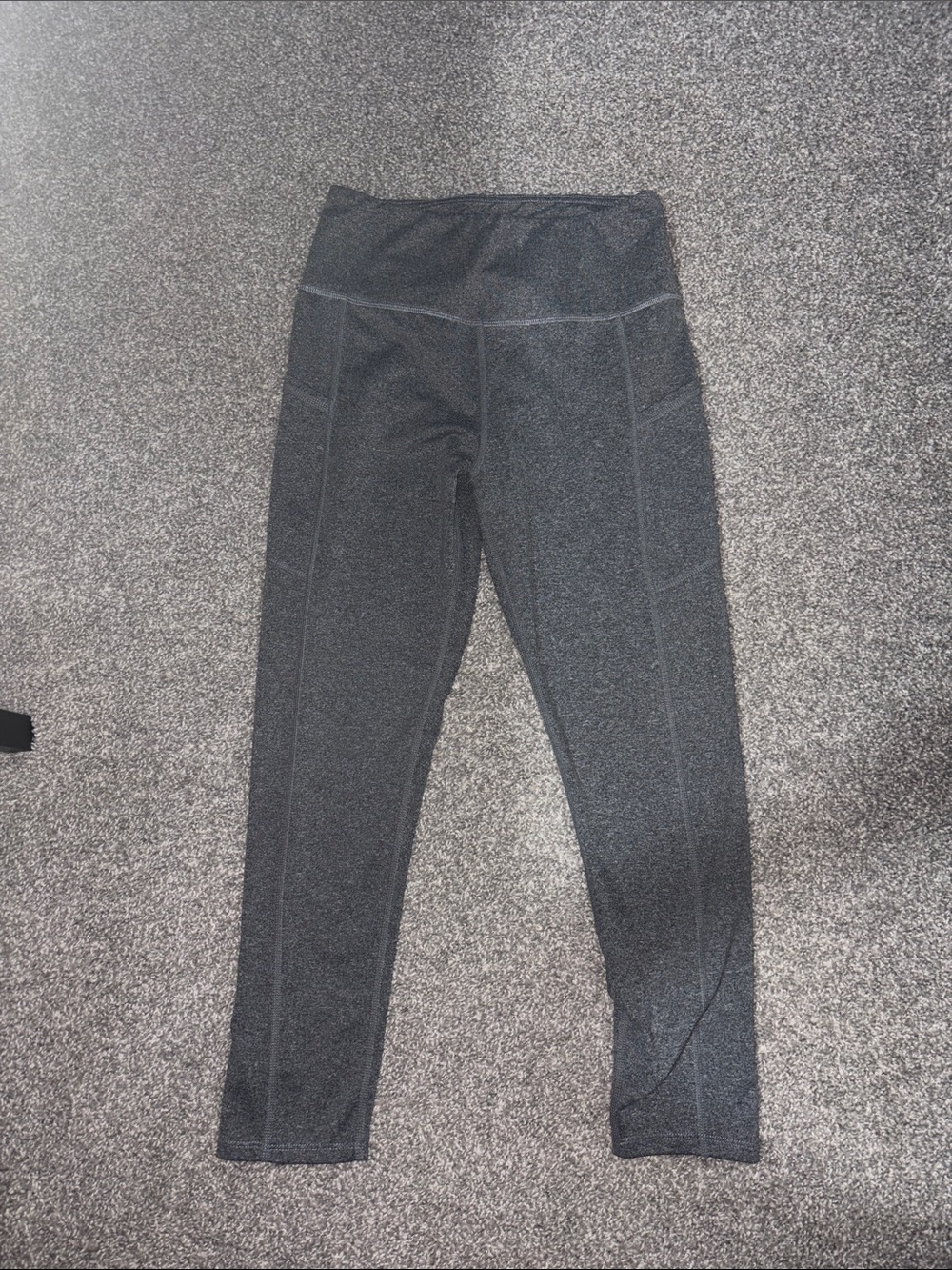 SO Charcoal Gray Yogawear Leggings with Interior Logo